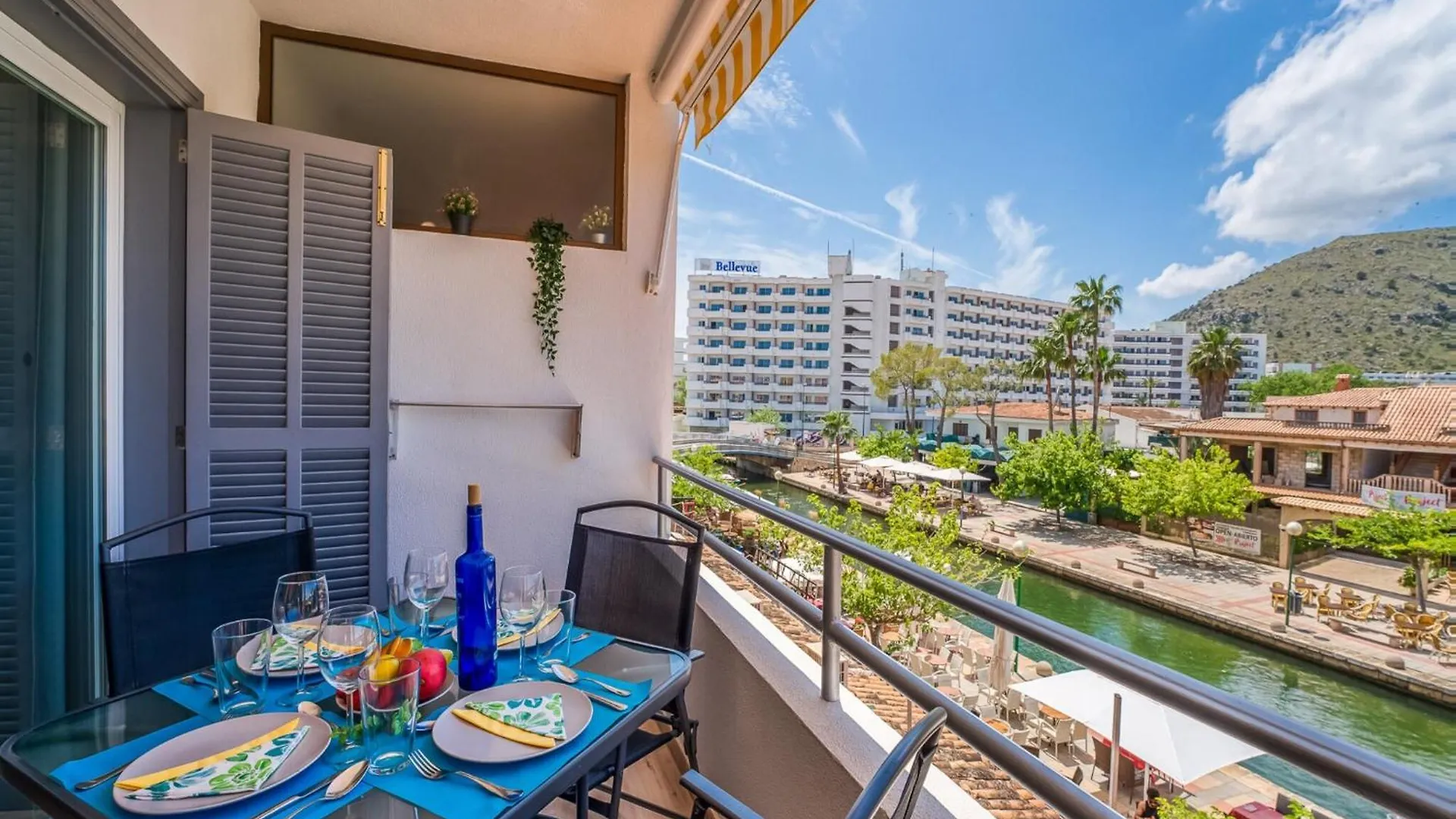 Apartment With Mountain And Lake View Alcúdia